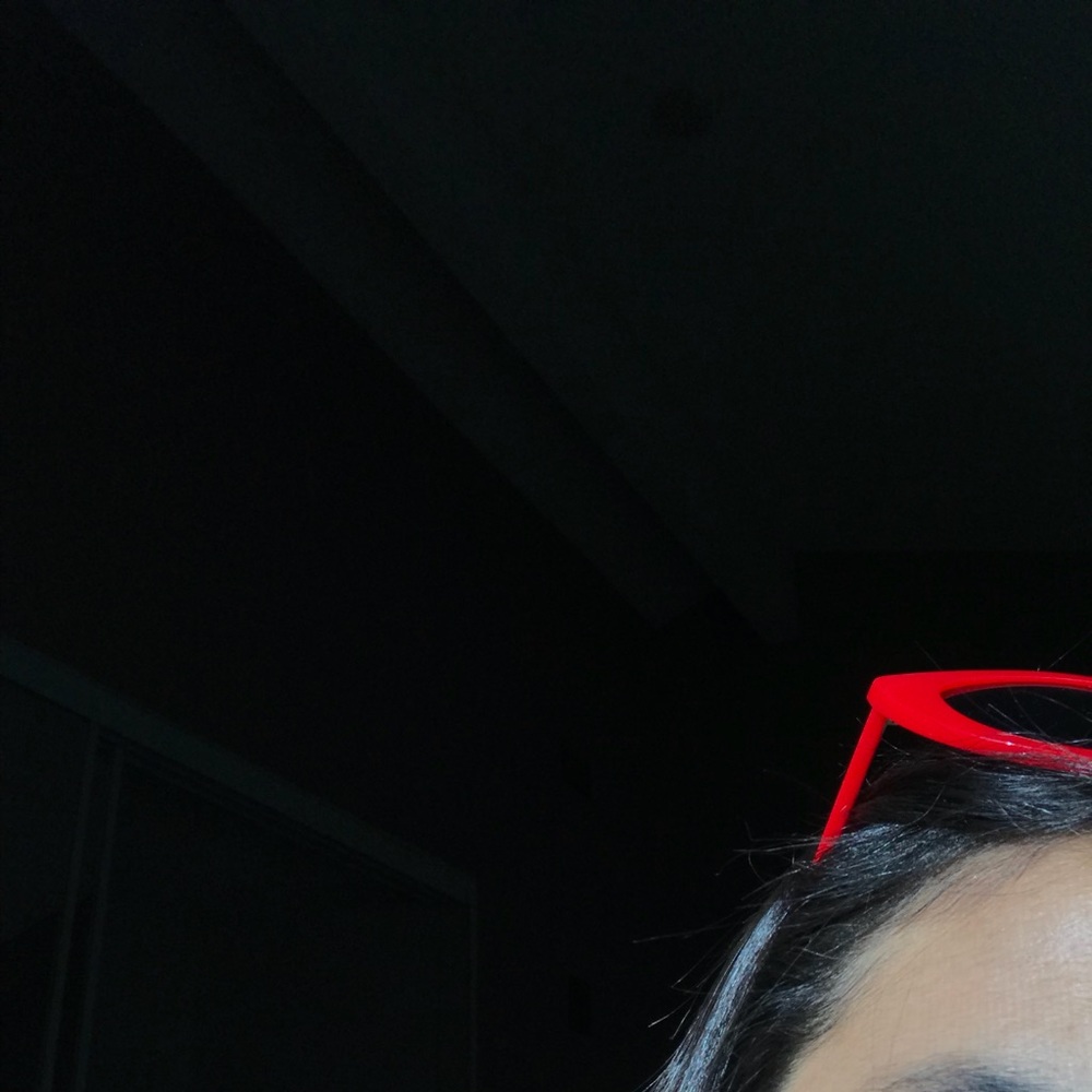 Meet your Posher, Nola